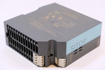 Siemens 6EP1333-2AA01 SITOP Smart 5 A Geregelte Stromversorgung Eingang es.:1