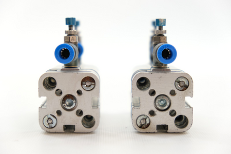 Festo ADVUL-20-40-P-A (156864) Satz mit 2 Kompaktzylinder