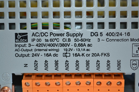 Block DG5 400/24-16 AC/DC Netzteil Power Supply