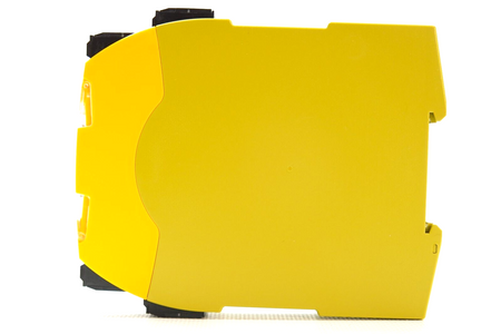 Pilz PNOZ s3 C 24VDC 2 n/o (751103) Sicherheitsrelais Safety Relay