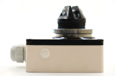 Eaton 1320-24 Magnes do drzwi