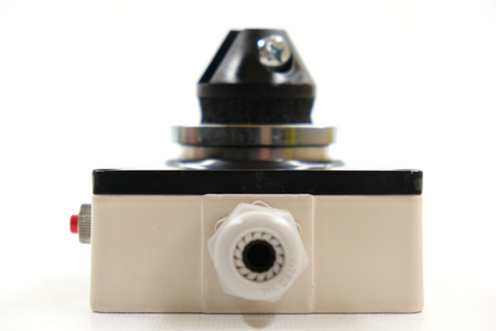 Eaton 1320-24 Magnes do drzwi