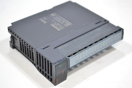 Mitsubishi QY80 MELSEC-Q Module Module