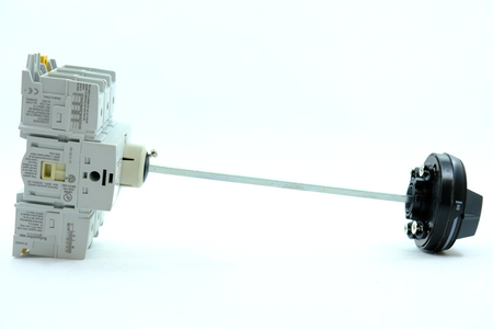 Schneider Electric LK4GU3CN Trennschalter, Disconnect Switch