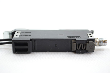 Omron E3X-NA44V Fiber Amplifier