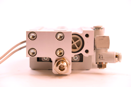 SMC Pneumatics EMXS20L-50 Kompaktschlitten, doppeltwirkend, Kreuzrollenführung