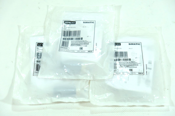 Siemens 6ES7194-2AA00-0AA0 M8 Złącze zasilania Wtyk 4-pol x 3 Sztuki Nowy!