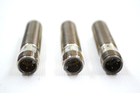 Wenglor I12H005 Satz mit 3 Induktiver Sensoren - Set of 3 Inductive Sensors