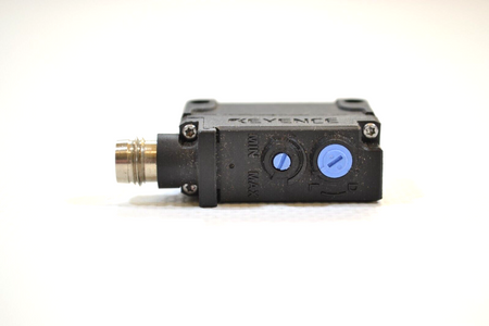 Keyence PZ-G42CP Photoelectric Sensor