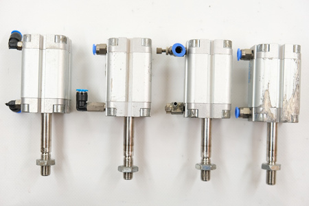 Festo ADVU-25-30-A-P-A (156613) Set of 4 compact cylinders