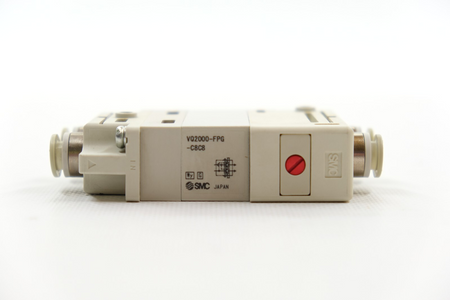 SMC Pneumatics VQ2000-FPG-C8C8 2-Directional valve