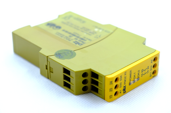 Pilz PNOZ x5 2s (774325) Przekaźnik bezpieczeństwa, Safety relay