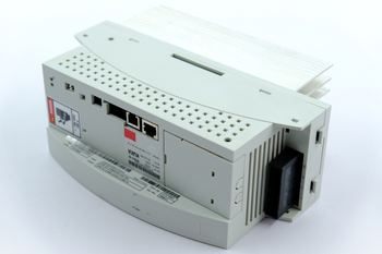 KUKA / Lenze KSD1-16 | 00-122-285 | E93DA552I4B531 Moduł serwonapędu